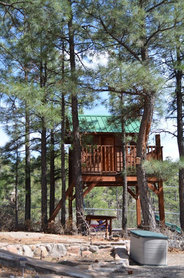 לוס אלאמוס Pueblo Canyon Inn מראה חיצוני תמונה